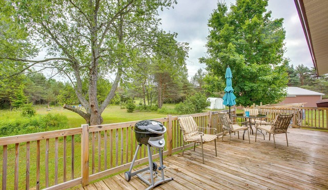8 Mi to Crystal Mountain: Peaceful Up North Home in Copemish