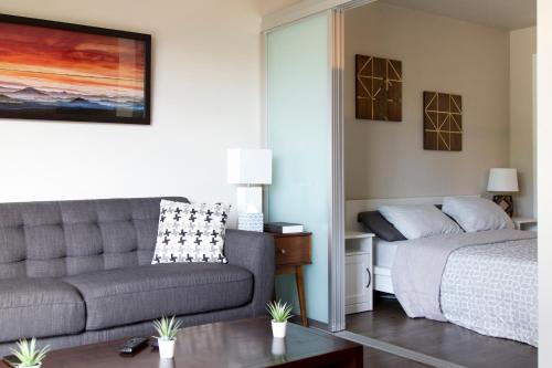 Amazing Capitol Hill Apartment with Free Parking! in Seattle