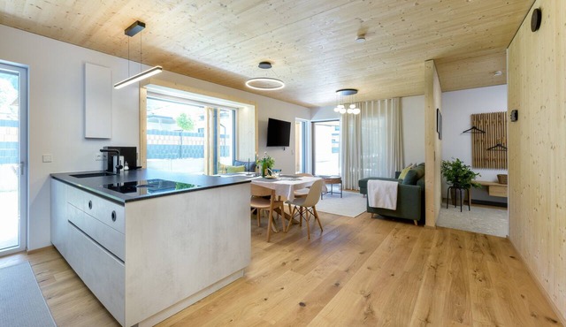 Apartment Königsberg – Spacious Apartment with XXL Terrace and Garden