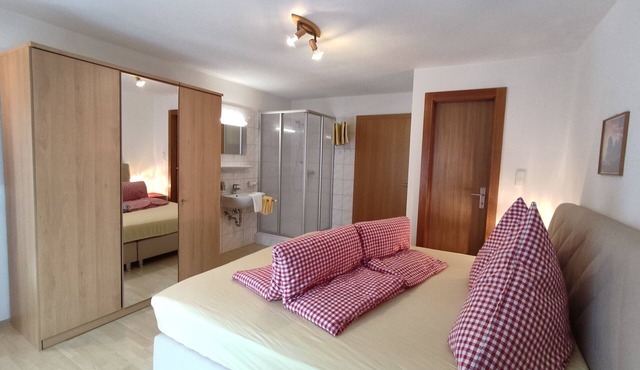 Apartment Alpenrose for 2-3 persons - Apartments Ferienwohnungen PFAUSLER Oetz