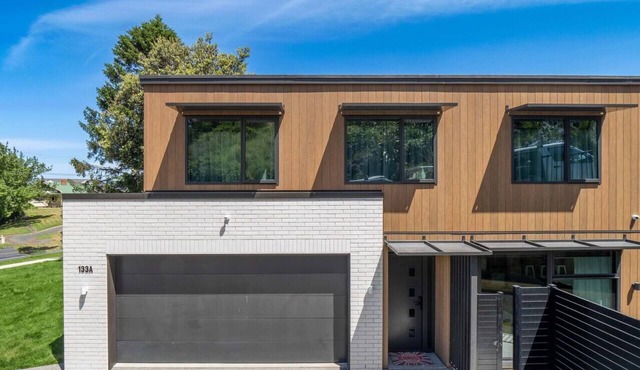 Architectural Retreat in Prestigious Whanganui in Whanganui