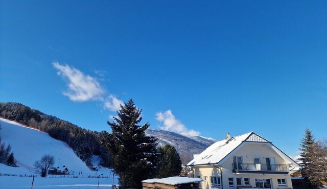 Luxury Villa in Lush Green Valley · Sauna · Quiet & Central 2 - 10 Guests