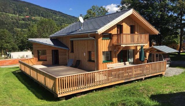 Lush chalet with swim spa