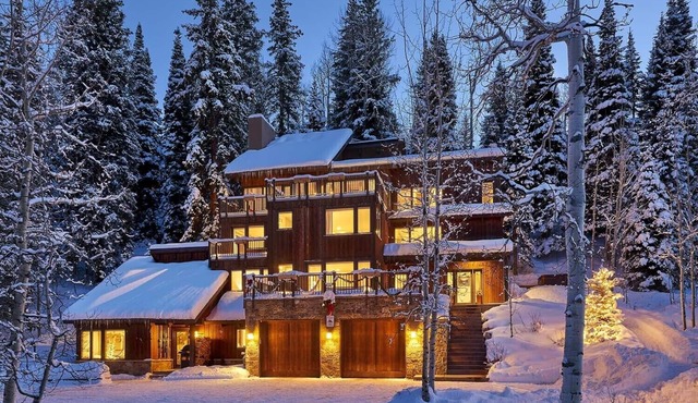 Beautiful 6BR house on Snowmass mountain w easy access to ski in and out in Snowmass Village