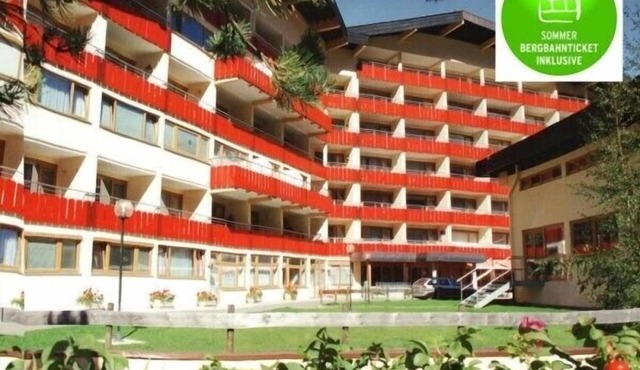 Beautiful apartment in an aparthotel, Mittelberg, Kleinwalsertal, Austria