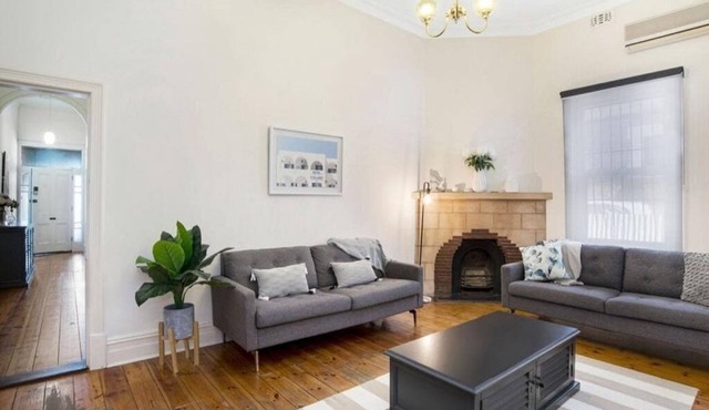 Charming! 3 Bed Garden by Beach in Exeter
