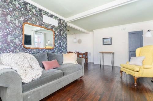 Charming duplex in Memphis