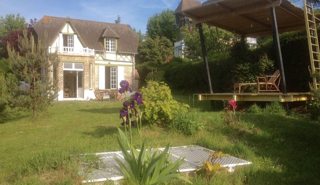 Charming see side house in Dieppe in Dieppe