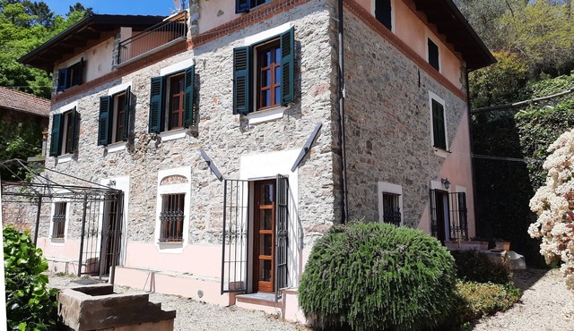 Charming stone haven, stunning sea view, SPA, hiking&MTB paradise, Alassio hill in Alassio
