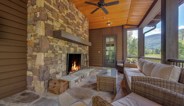 Cookside Villa | A Mountain Getaway Like No Other in Mill Spring