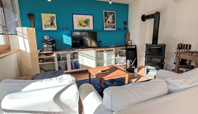 Cosy apartment for 6 guests with WIFI, TV and terrace