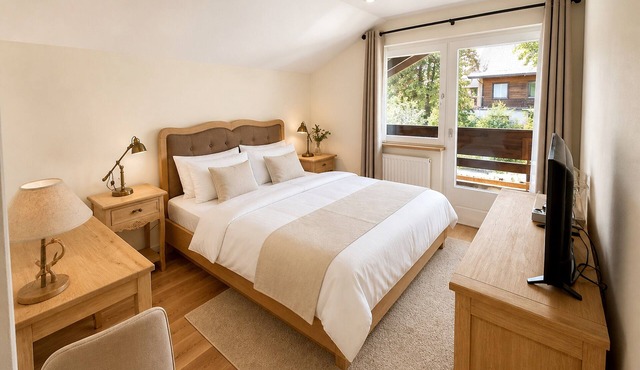 Double Room with Breakfast, Balcony and Mountain View