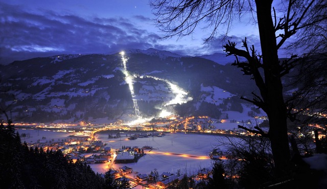 Dreamlike double chalet for up to 20 people in a quiet central location!