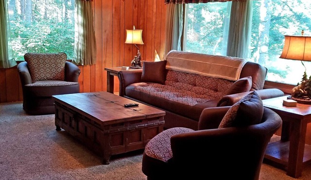 Eagle River/Conover House -Come Explore NearTrails in Conover