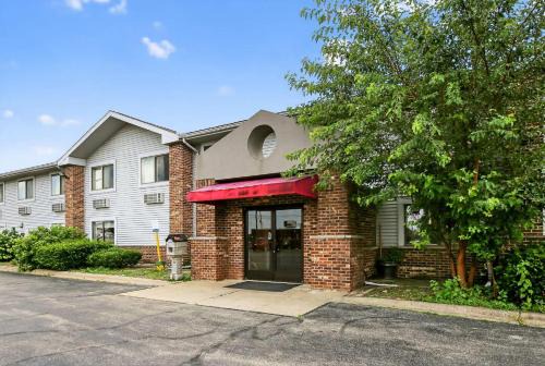 Econo Lodge Princeton in Princeton