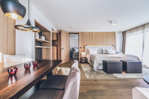 Elizabeth Arthotel Adults Only