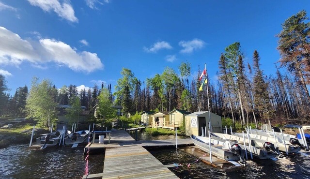 Experience Nature - Fly-In Wilderness Fishing Expedition | Remote Lake Cabin in Deschambault
