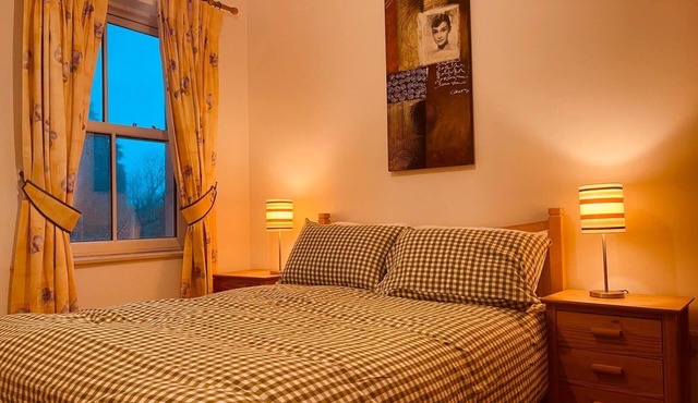 Explore Ireland from the most charming lodge in the Golden Vale in Ballinagranagh