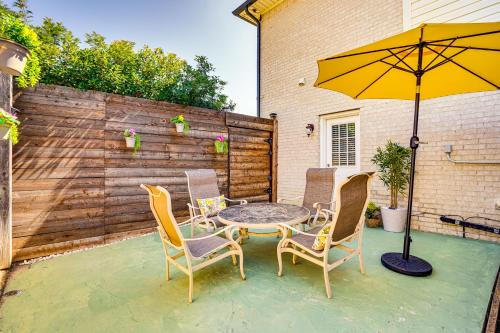 Explore & Unwind: Charming Bedford Apartment in Bedford