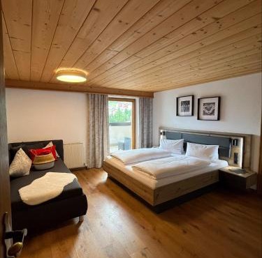 Ferienwohnung Florina im Hotel Casada