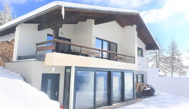 Ferienwohnung mit Balkon Obergeschoss - Gerlitzenzeit
