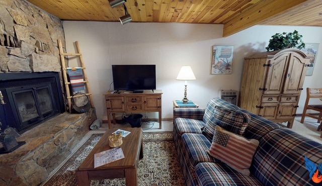 Fireplace | WiFi | Close to Lifts | Windchimes 204 in Angel Fire