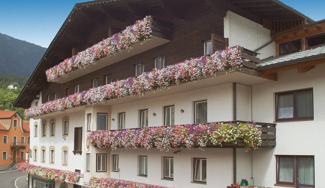 Genießen Sie die Freiheit der Ferienwohnung Gepaart mit dem Komfort vom 4-hotel