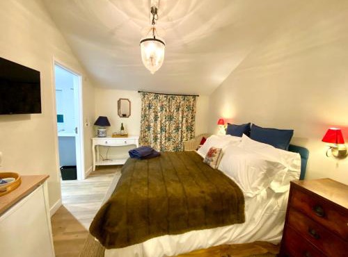 Giffords Hall Garden Room in Shimpling