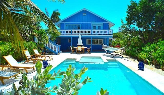 Hideaway Villa TCI – Steps to Grace Bay Beach, Private Pool with Sunset Views in Providenciales