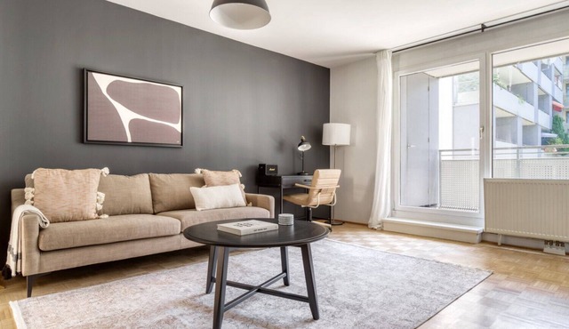 Historic Leopoldstadt 2BR w/Elevator, nr Donau Island, by Blueground