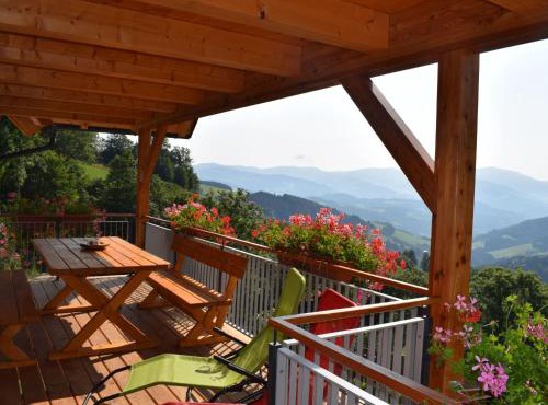 Holiday Home Alm-Ferienhaus by Interhome