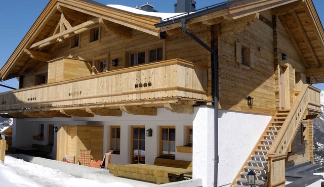 Holiday Home 'Silberleiten' with Mountain View, Private Garden and Wi-Fi