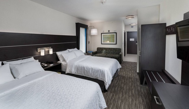 Holiday Inn Express & Suites Saskatoon East - University by IHG in Saskatoon