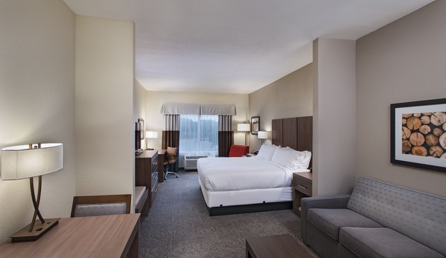 Holiday Inn Express & Suites Austin NW - Four Points by IHG in Austin