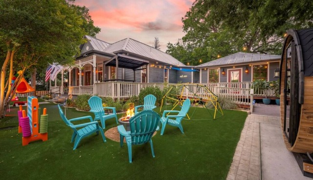 Hot Tub~Sauna~Fire Pit~Putting green~Downtown in San Antonio
