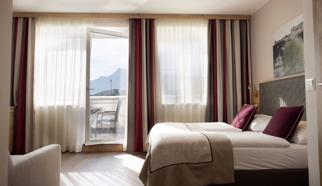 Hotel Max 70