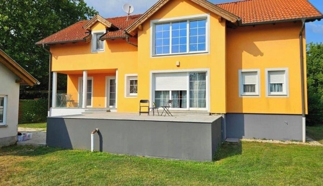 Idyllic House in Parndorf