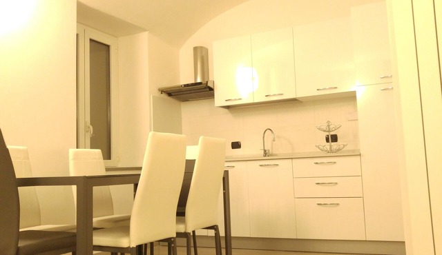 Il Cuore del Borgo - Holiday Home - Gobeletto - (Cod. CITRA 008010-LT-0012) in Borgomaro
