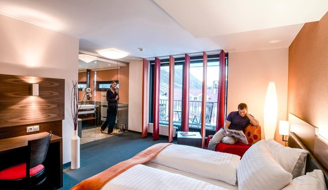 Josl Mountain Lounging Hotel