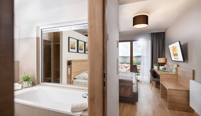 JUFA Hotel Neutal