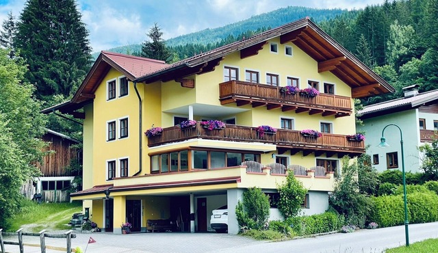 Julius Appartements Wagrain – Entire Holiday Home for Groups and Families
