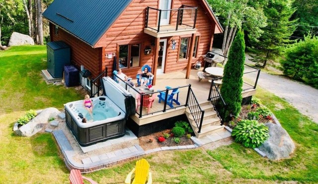 Lakeview Cottage in Fox Point