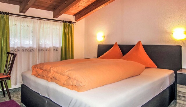Lovely apartment for 6 guests with WIFI, balcony and pets allowed