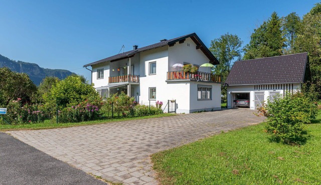 Lovely apartment for 6 guests with WIFI, TV, patio, pets allowed and panoramic view