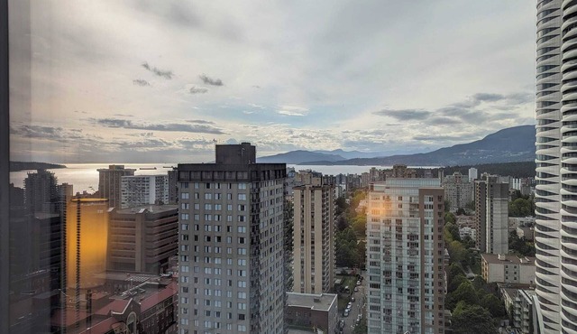Luxurious Studio Apartment- Embarc Vancouver DOWNTOWN - Taylor Swift Dec 8-10 in Vancouver