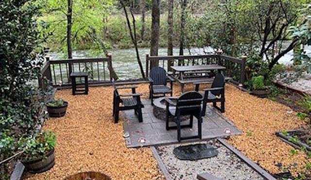 Luxury Riverfront Getaway with Fire Pit and Private Deck in East Ellijay