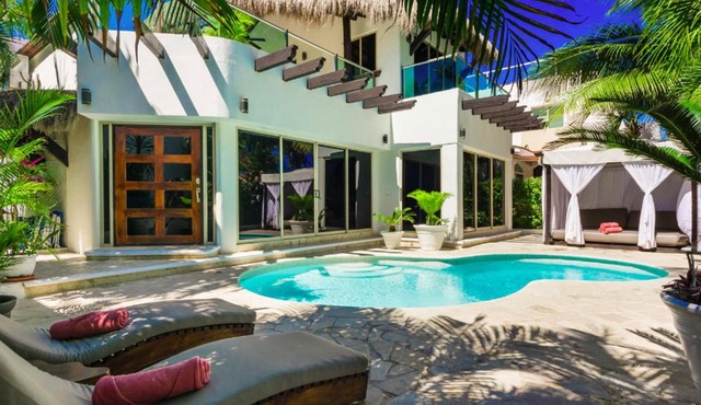 Luxury Villa steps to the beach in Playa del Carmen