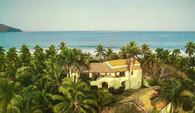 Magnificent Architectural Ocean Front Estate blending harmoniously with nature. in Gro.