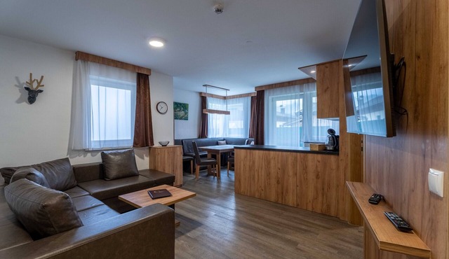 Maiskogelblick Apartments - TOP 3, Garden & Sauna
