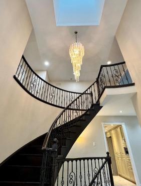Massive Luxury Retreat with Gym, Sauna, Games and More in Mississauga